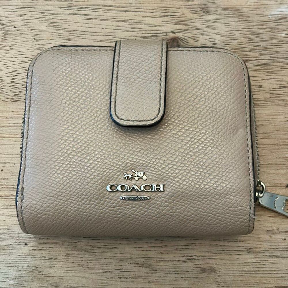 Coach pebbled leather zip around small wallet beige